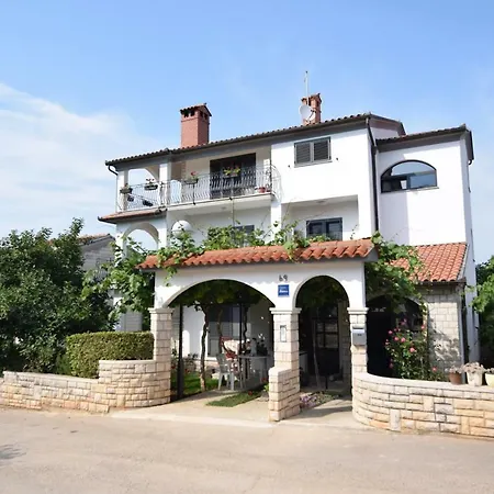 Pavic Valbandon Fažana