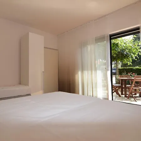 Pavic Valbandon Alojamento de Acomodação e Pequeno-almoço Fažana